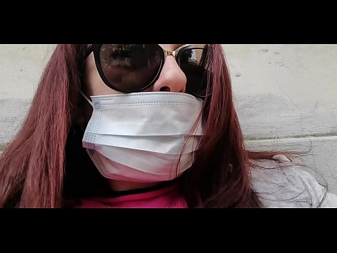 ❤️ Nicoletta analipiza kisasi kwa jirani yake na kukojoa kwenye karakana yake (Karantini Maalum ya Covid19 ya Italia) Ngono ❌❤